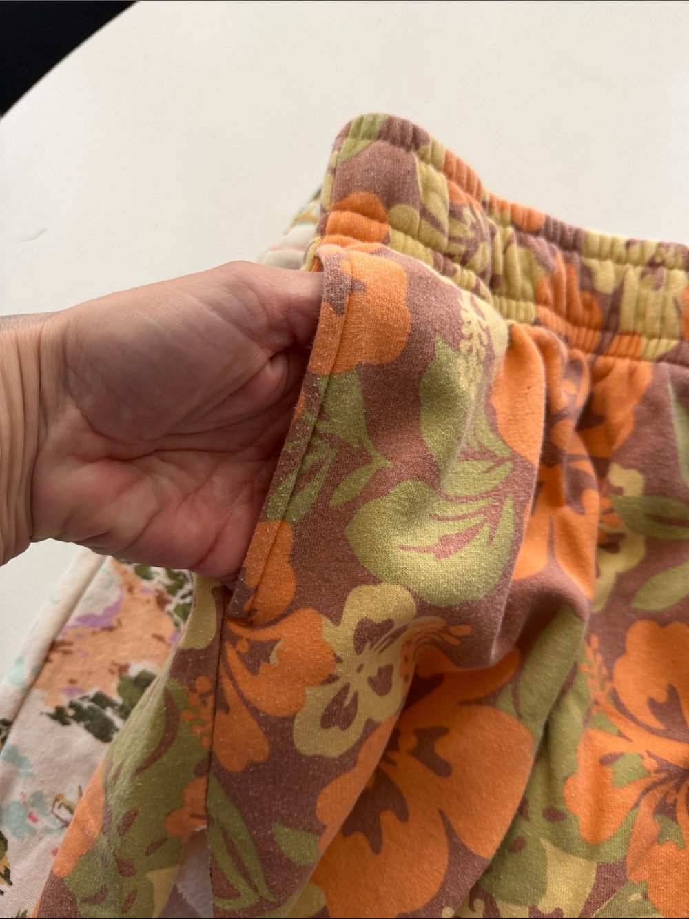 LC Lauren Conrad Tropical Print Lounge Shorts - Peach & Cream - Picture 7 of 8